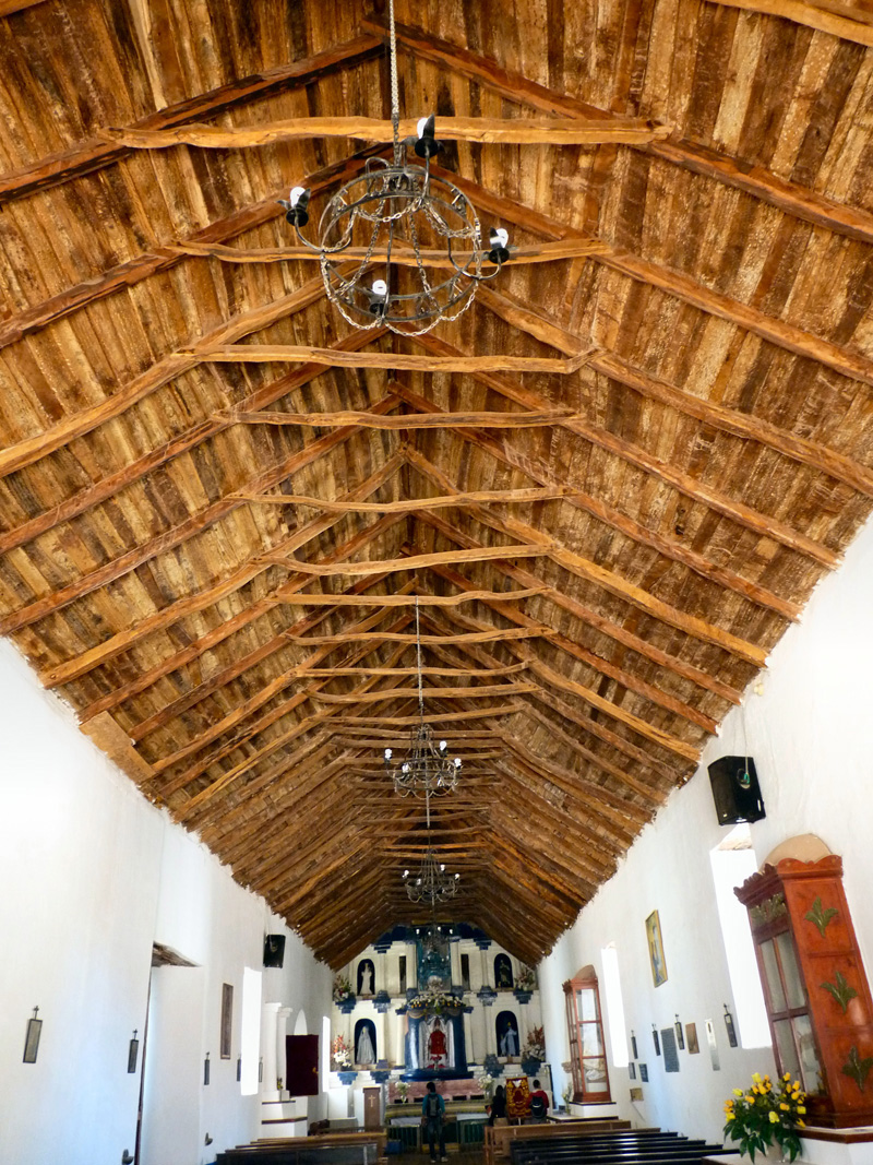  L'église San Francisco, édifiée au cours du XVIIe, est le point focal du village 